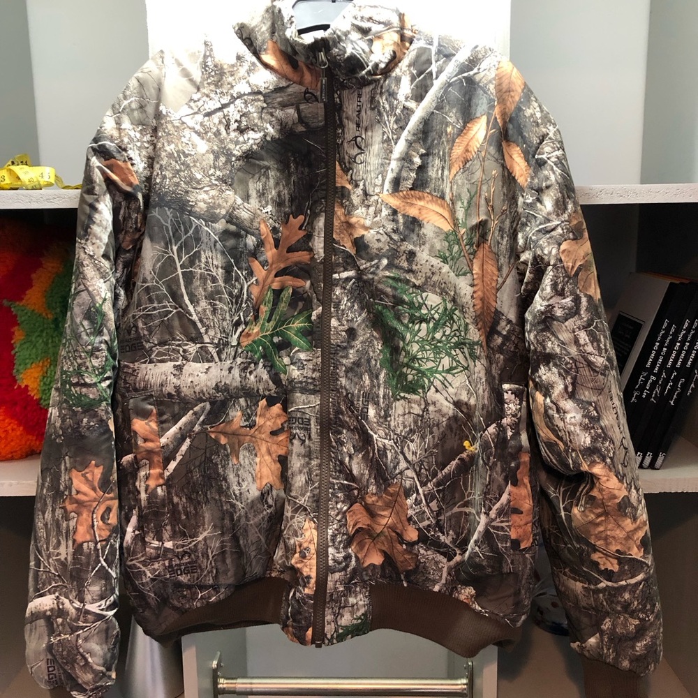 Realtree Brown and Green Camouflage Jacket with Realtree Zipper Pull